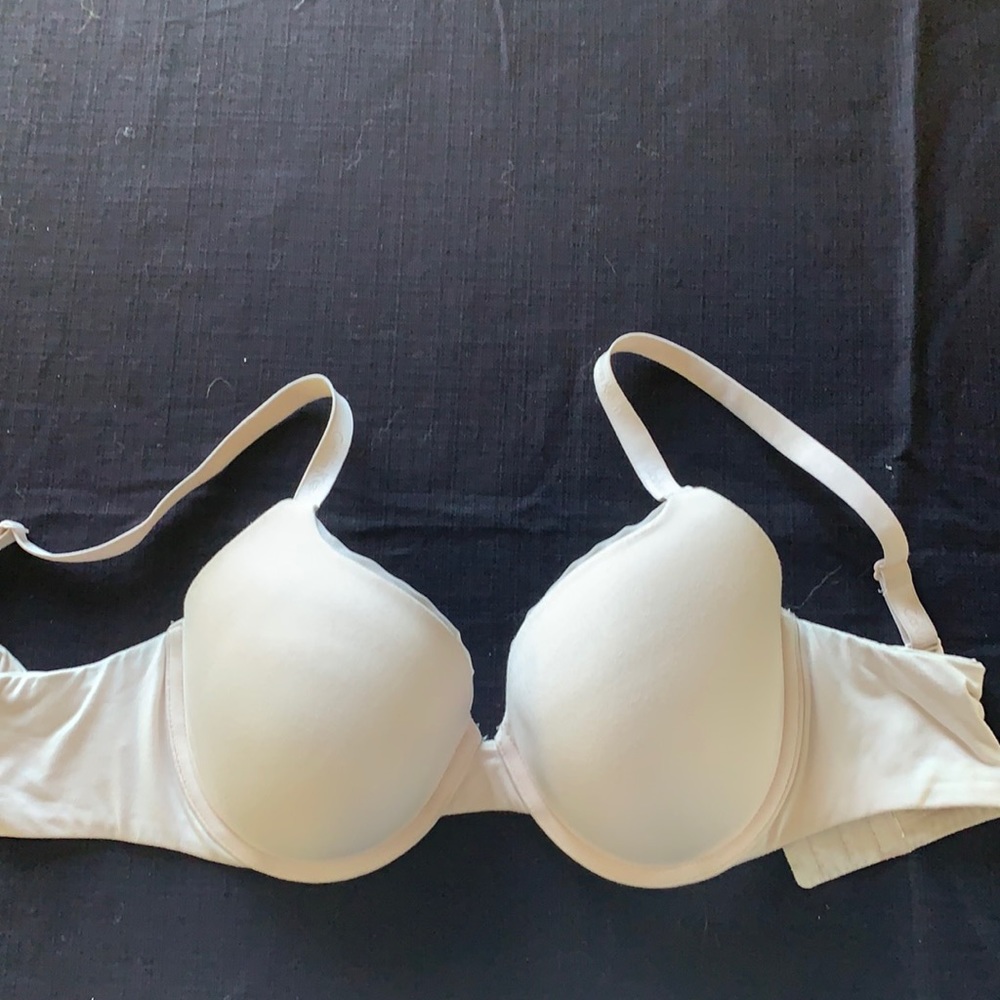 Calvin Klein 34D bra
